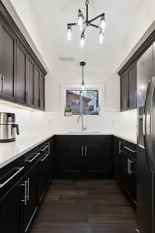 $1,169,000 | 4945 Glen Elyn Road, Mound, MN 55364