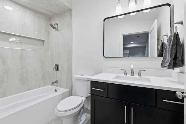 $1,169,000 | 4945 Glen Elyn Road, Mound, MN 55364