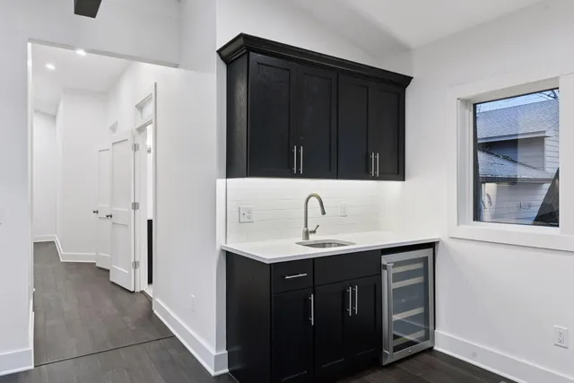 $1,169,000 | 4945 Glen Elyn Road, Mound, MN 55364