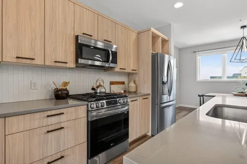 $475,000 | 5034 161st Street West, Lakeville, MN 55044