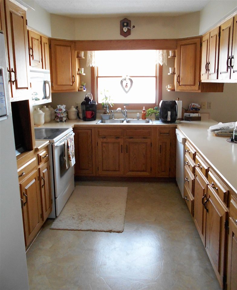 9310 North 100 West Decatur, IN 46733 - Photo 20 of 28