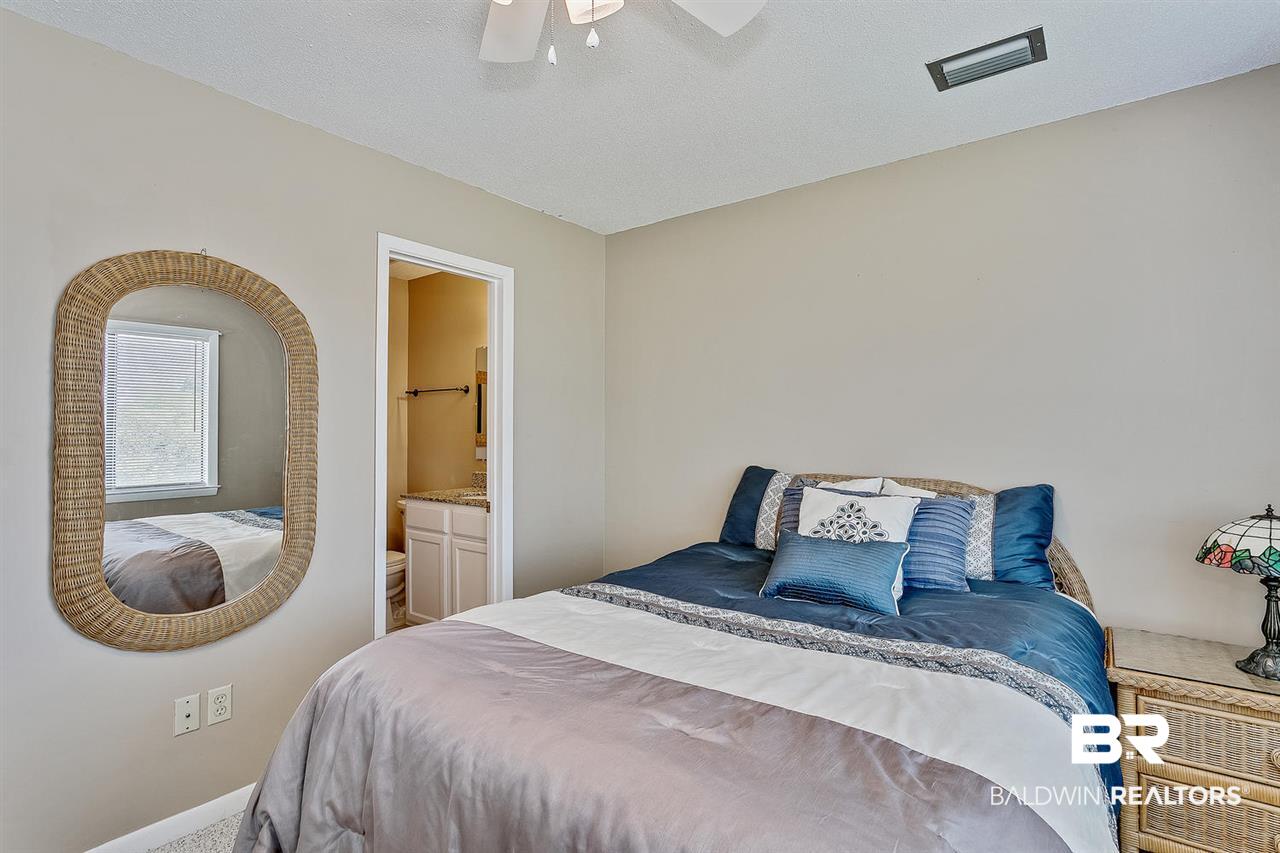 8253 US Highway 98, Unit D200 Navarre, FL 32566 - Photo 7 of 25
