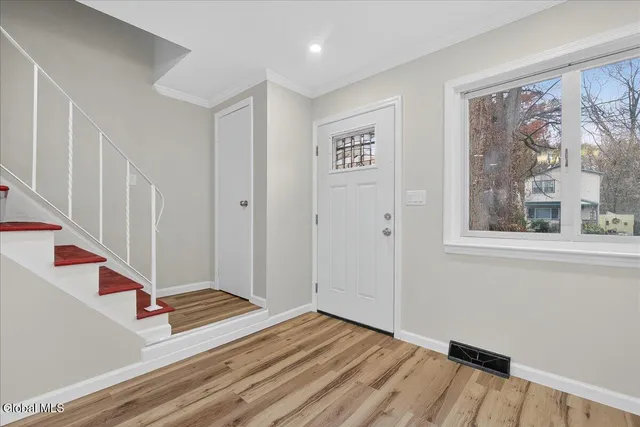 $299,999 | 278 Donald Avenue, Schenectady, NY 12304