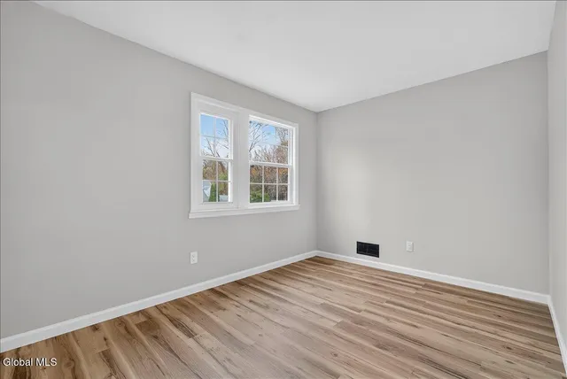 $299,999 | 278 Donald Avenue, Schenectady, NY 12304