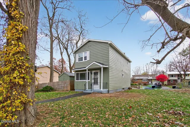 $299,999 | 278 Donald Avenue, Schenectady, NY 12304