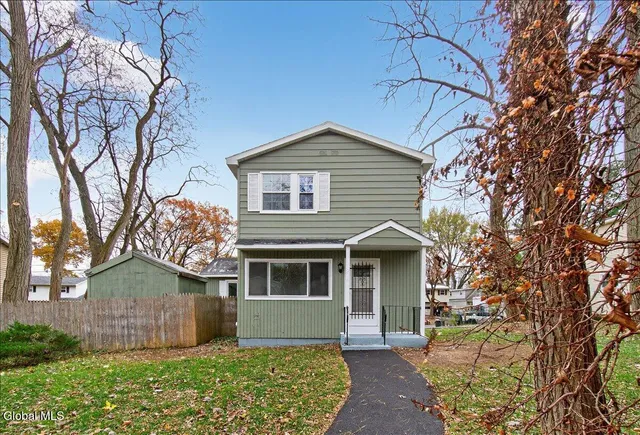 $299,999 | 278 Donald Avenue, Schenectady, NY 12304