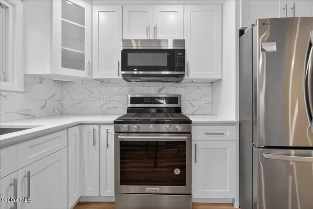 $299,999 | 278 Donald Avenue, Schenectady, NY 12304