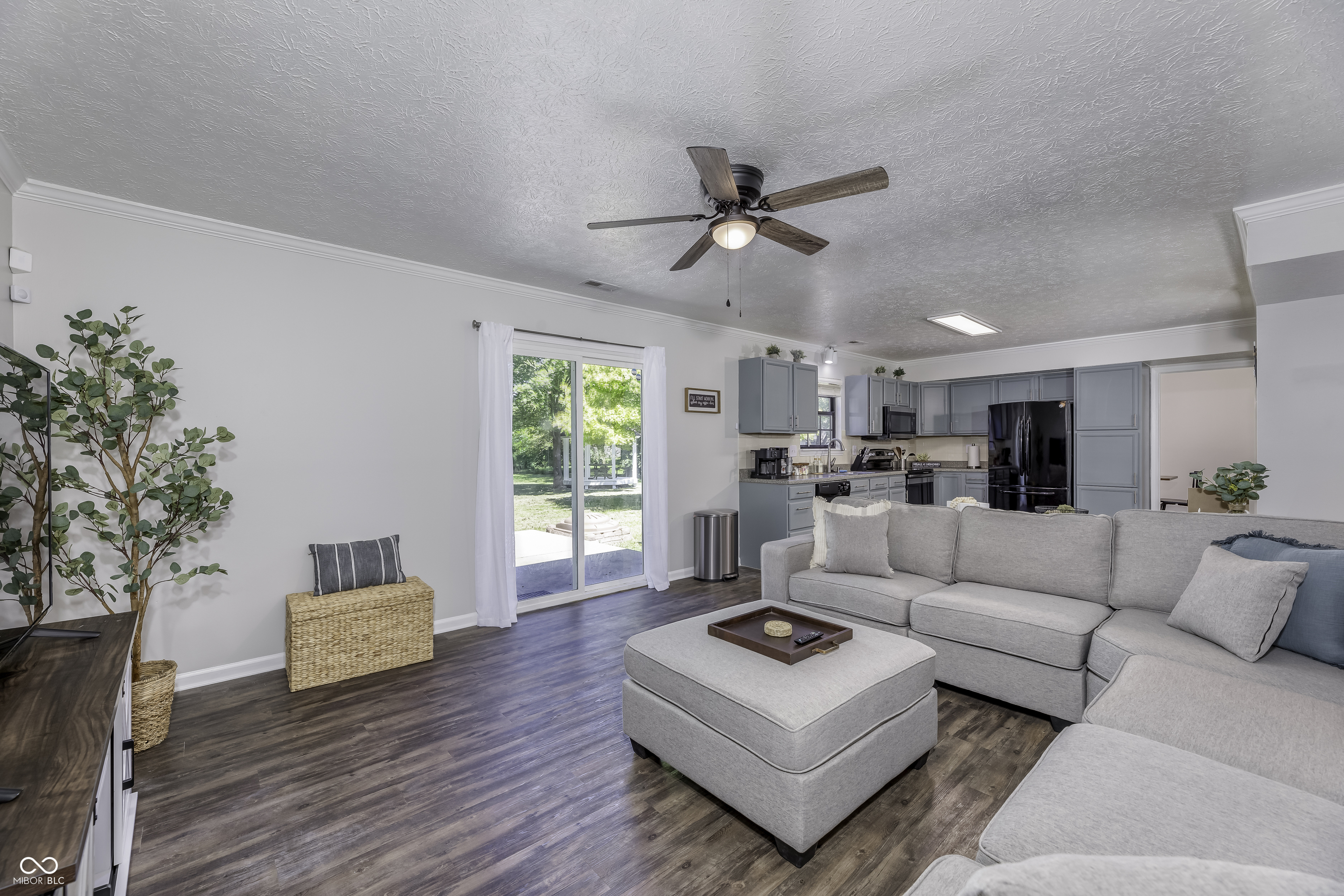 7703 Janel Court Indianapolis, IN 46237 - Photo 3 of 18