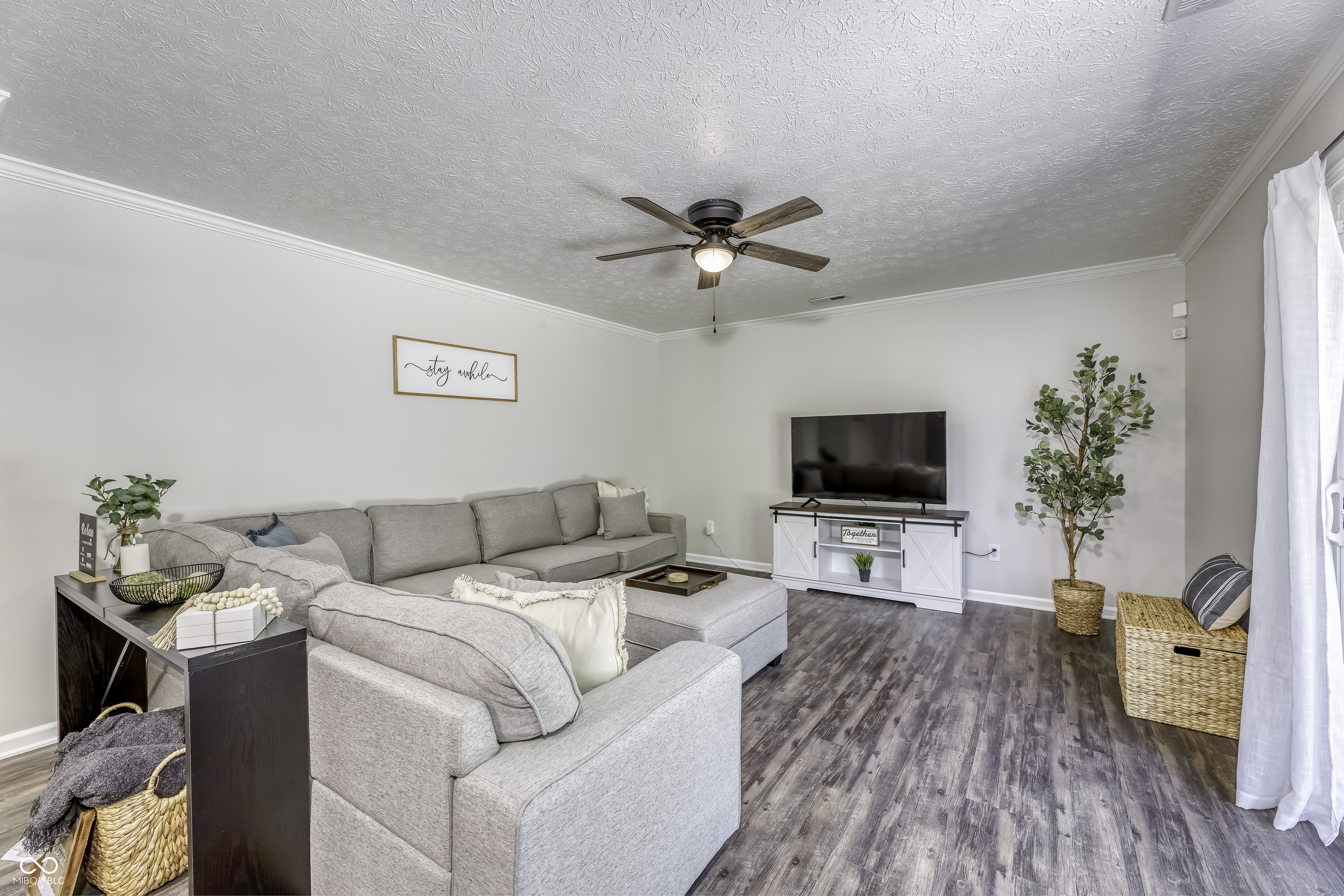 7703 Janel Court Indianapolis, IN 46237 - Photo 6 of 18