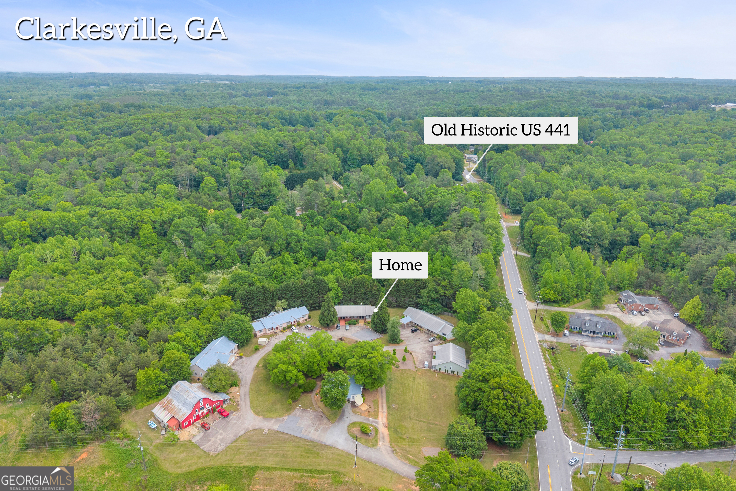 683 Grant Street, Unit I Clarkesville, GA 30523 - Photo 3 of 33