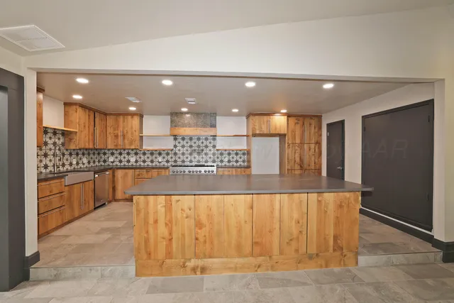 $749,900 | 3801 Deann Drive, Amarillo, TX 79121