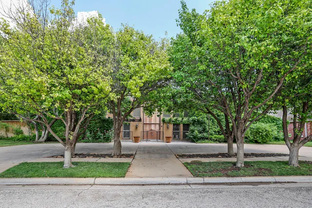 $749,900 | 3801 Deann Drive, Amarillo, TX 79121