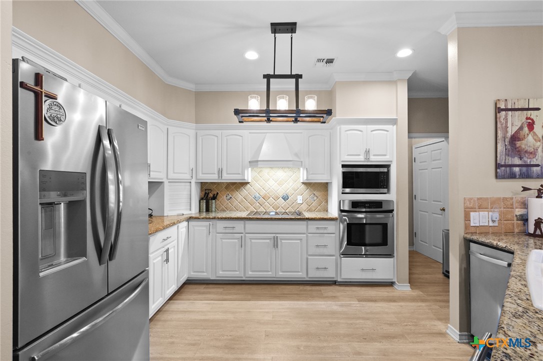 80 Hunters Way Victoria, TX 77904 - Photo 15 of 47