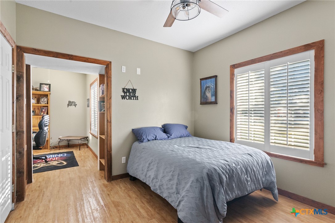 80 Hunters Way Victoria, TX 77904 - Photo 24 of 47