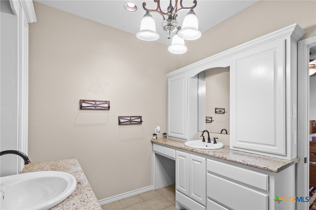 80 Hunters Way Victoria, TX 77904 - Photo 32 of 47