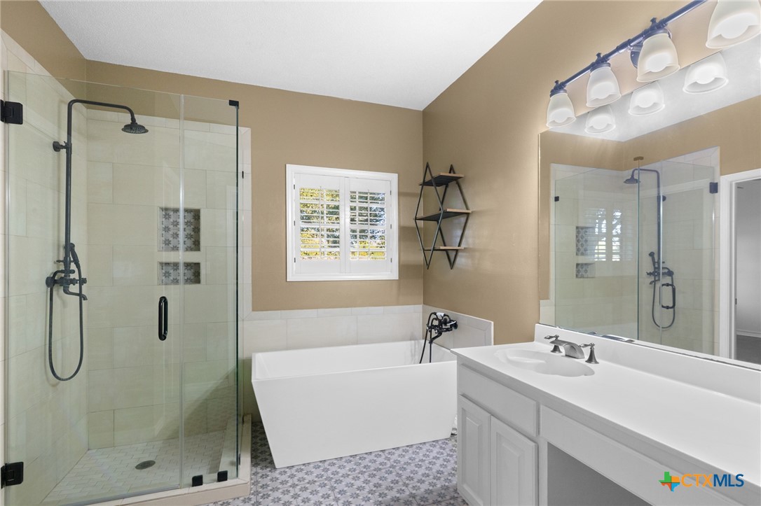 80 Hunters Way Victoria, TX 77904 - Photo 5 of 47