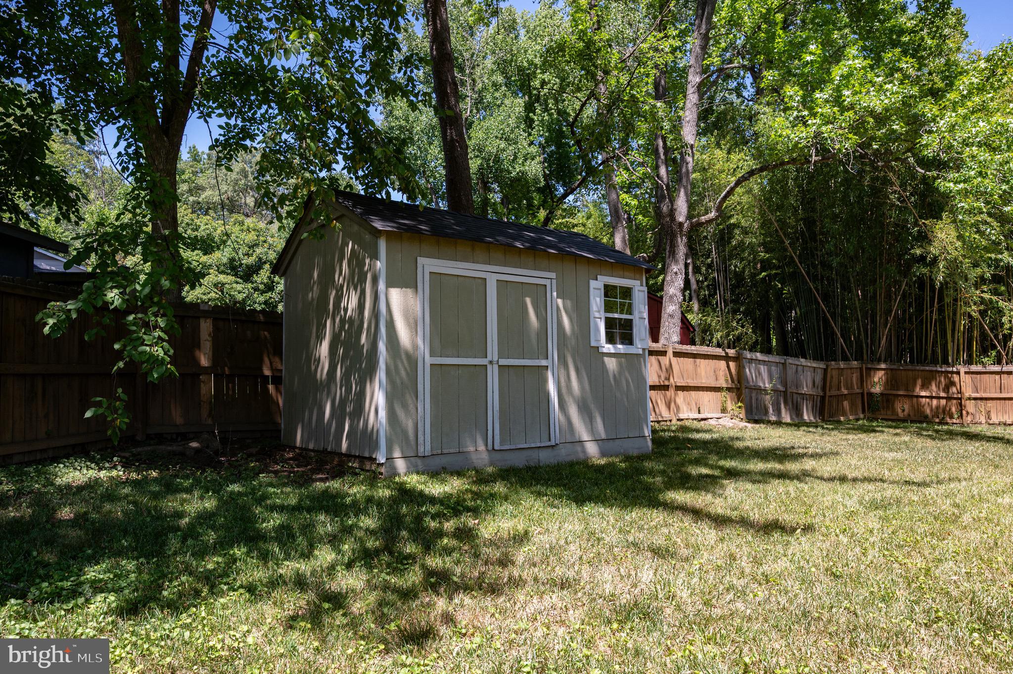 8709 Waterford Road Alexandria, VA 22308 - Photo 61 of 75 Gallery Image 61