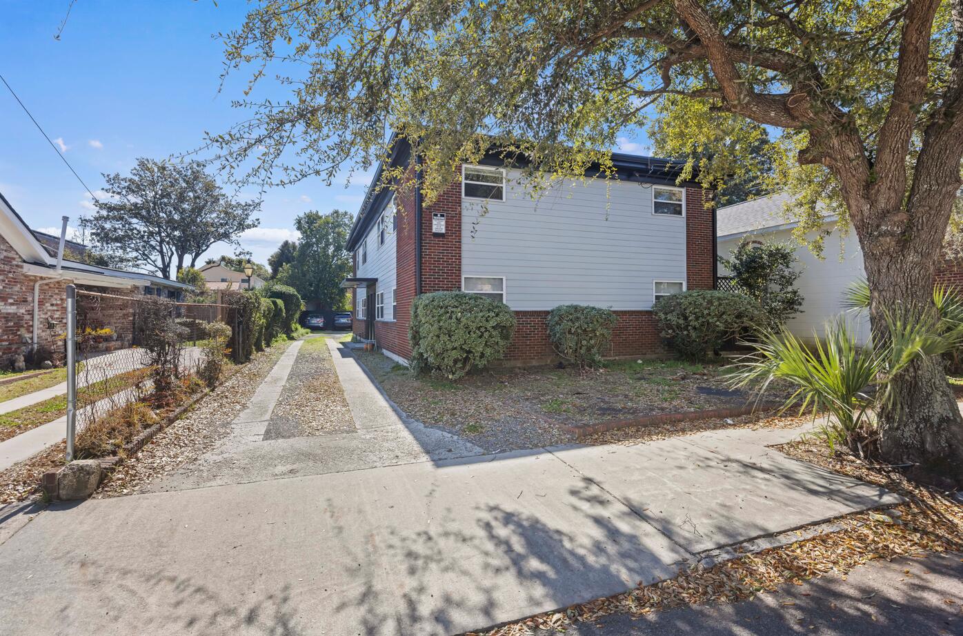 129 Congress Street, Unit B Charleston, SC 29403 - Photo 1 of 13 Screenshot 2026-02-24 144200