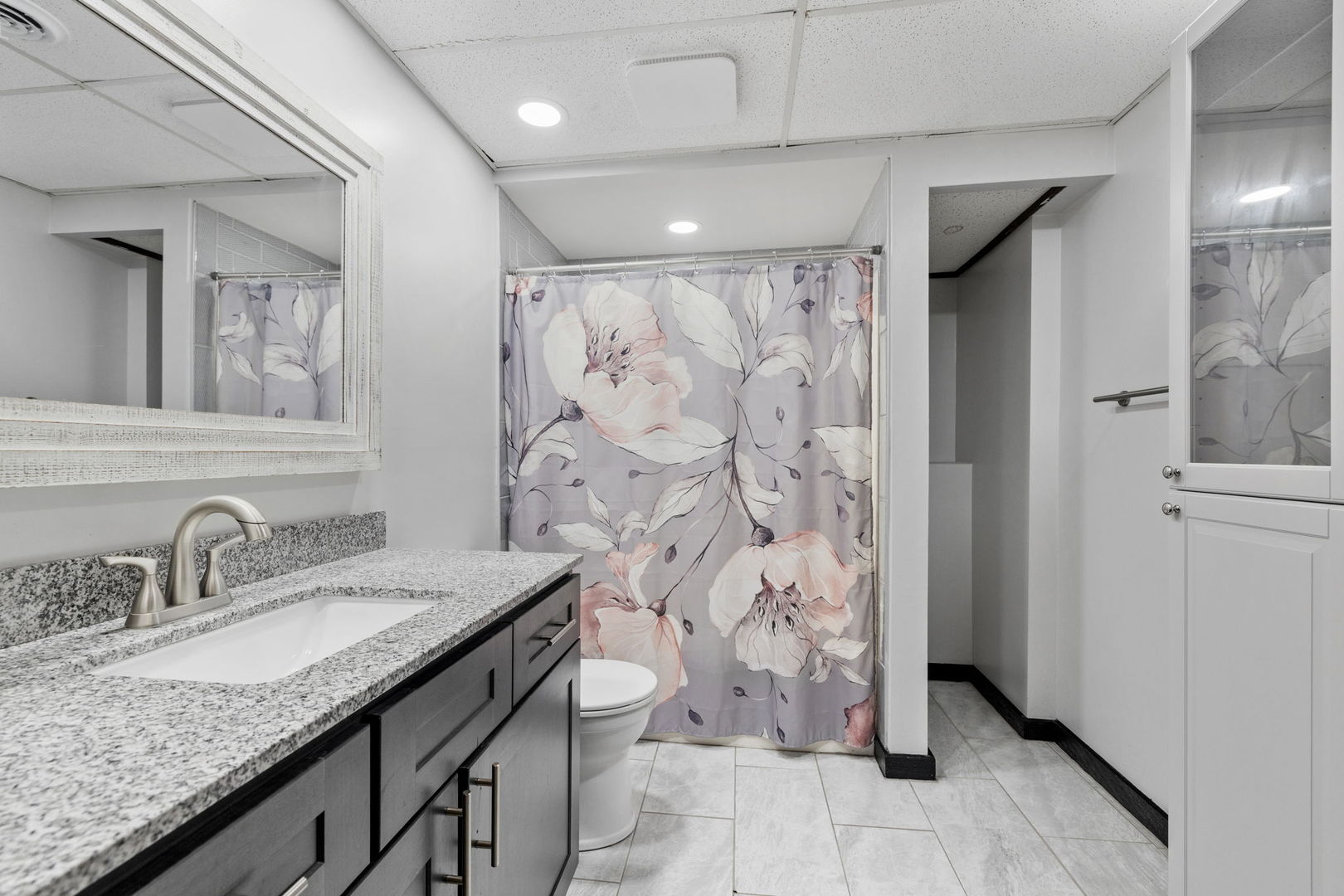 913 South Bentley Road New Lenox, IL 60451 - Photo 19 of 37 Gallery Image 19