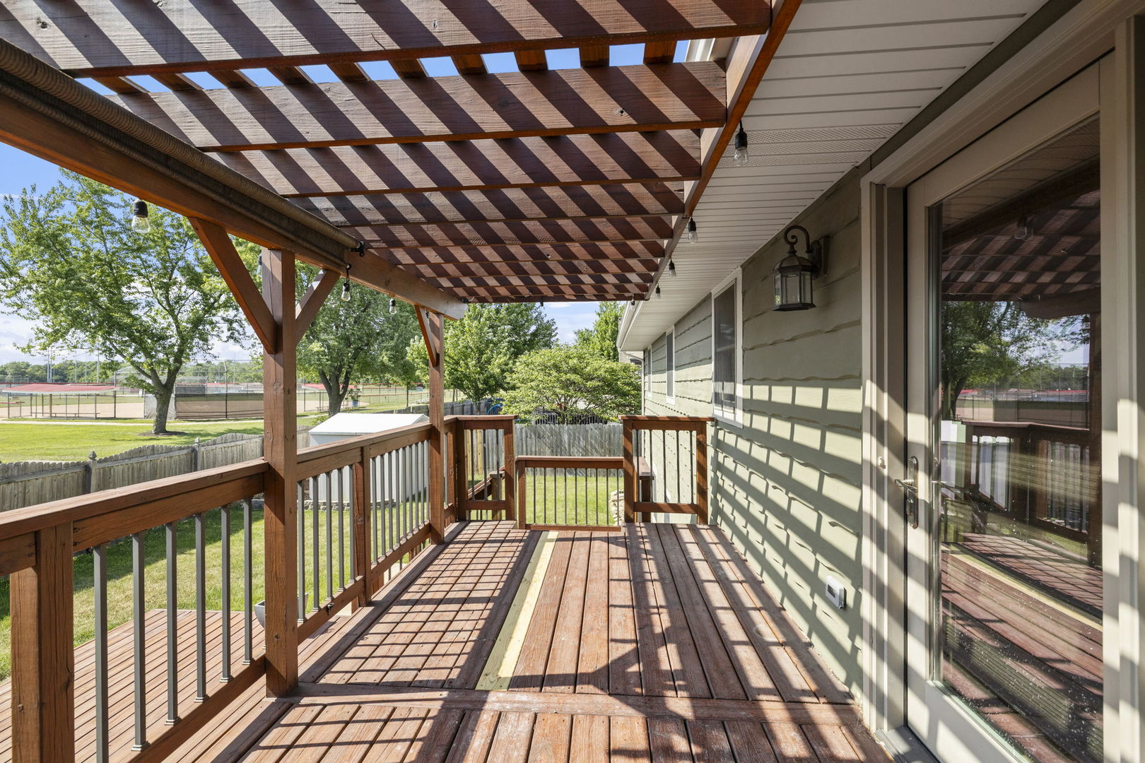 913 South Bentley Road New Lenox, IL 60451 - Photo 22 of 37 Gallery Image 22