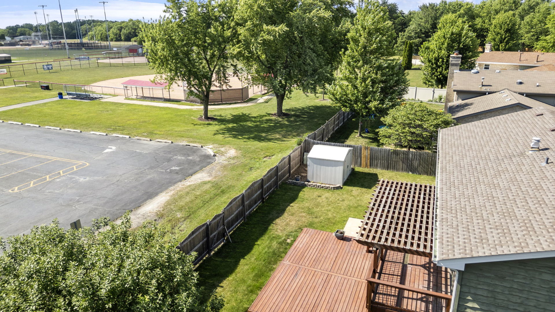913 South Bentley Road New Lenox, IL 60451 - Photo 37 of 37 Gallery Image 37