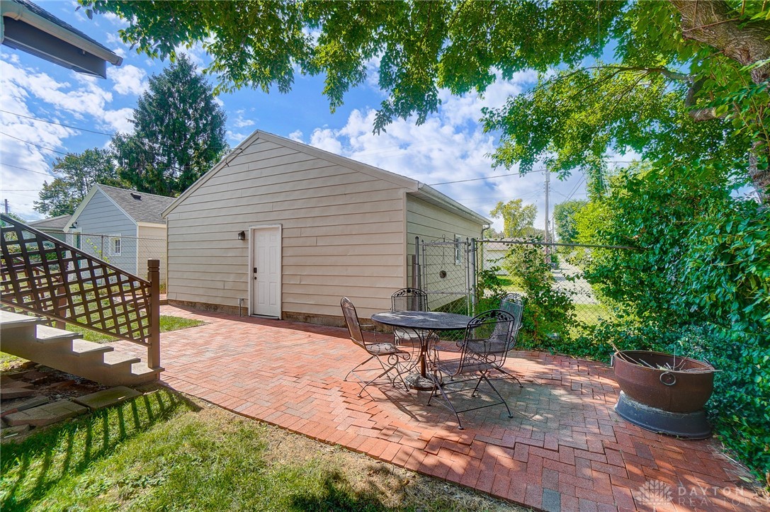 2215 Shroyer Road Oakwood, OH 45419 - Photo 42 of 44
