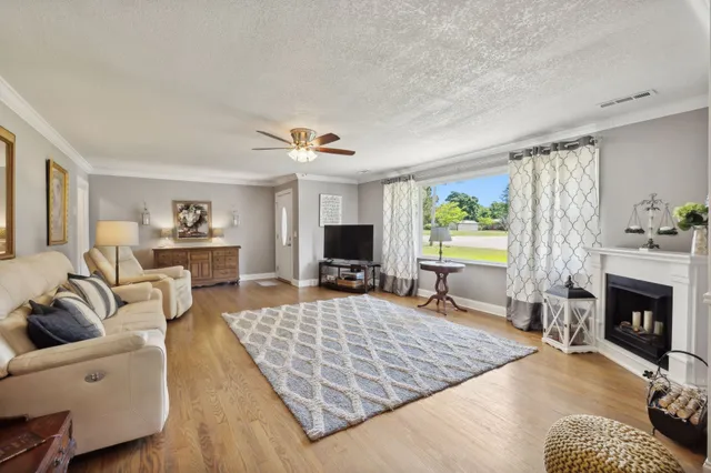 $374,900 | 120 Dogwood Lane, Winchester, TN 37398