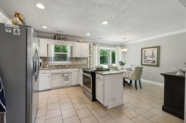 $374,900 | 120 Dogwood Lane, Winchester, TN 37398