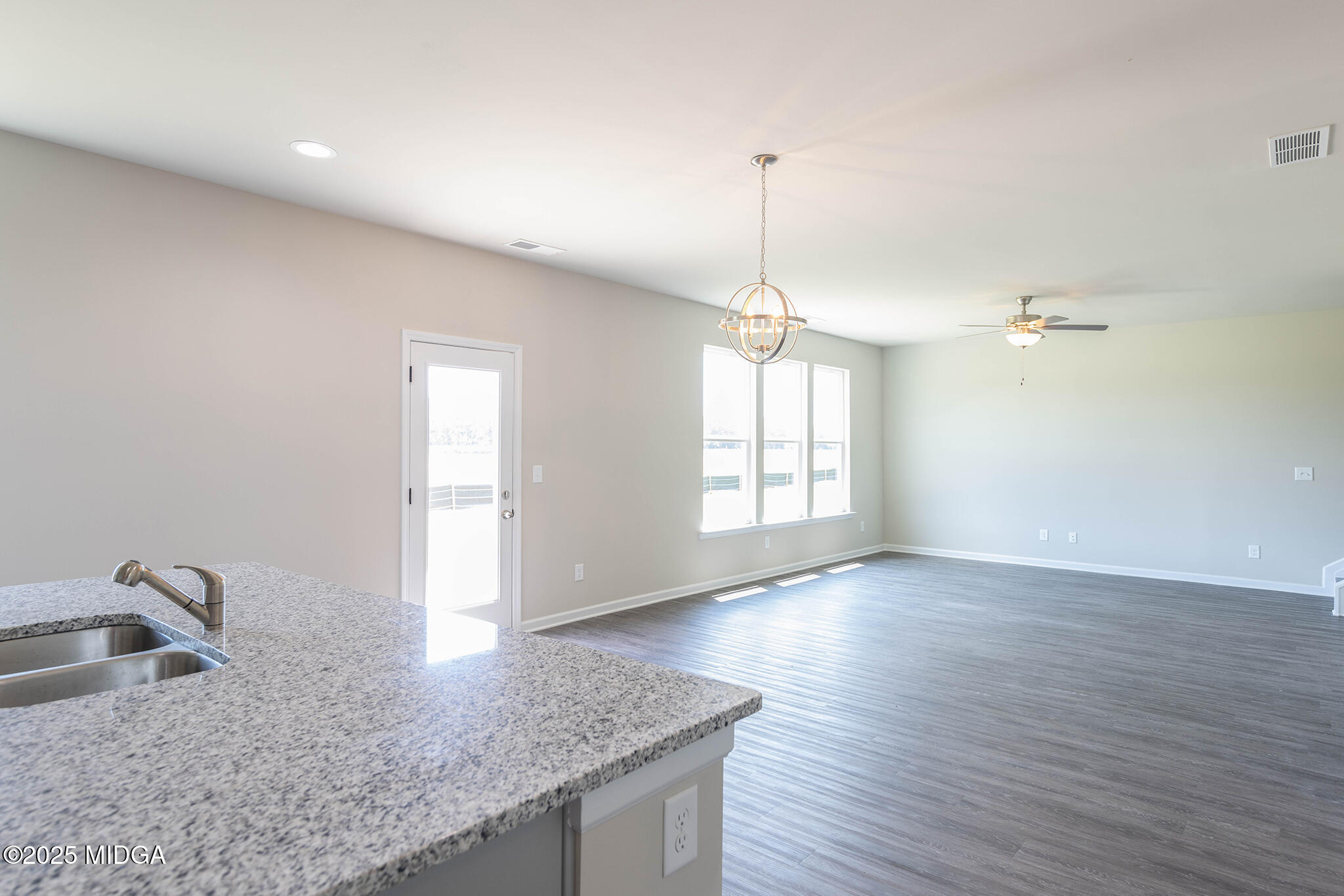 124 Bramblewood Lane Perry, GA 31069 - Photo 13 of 55 013