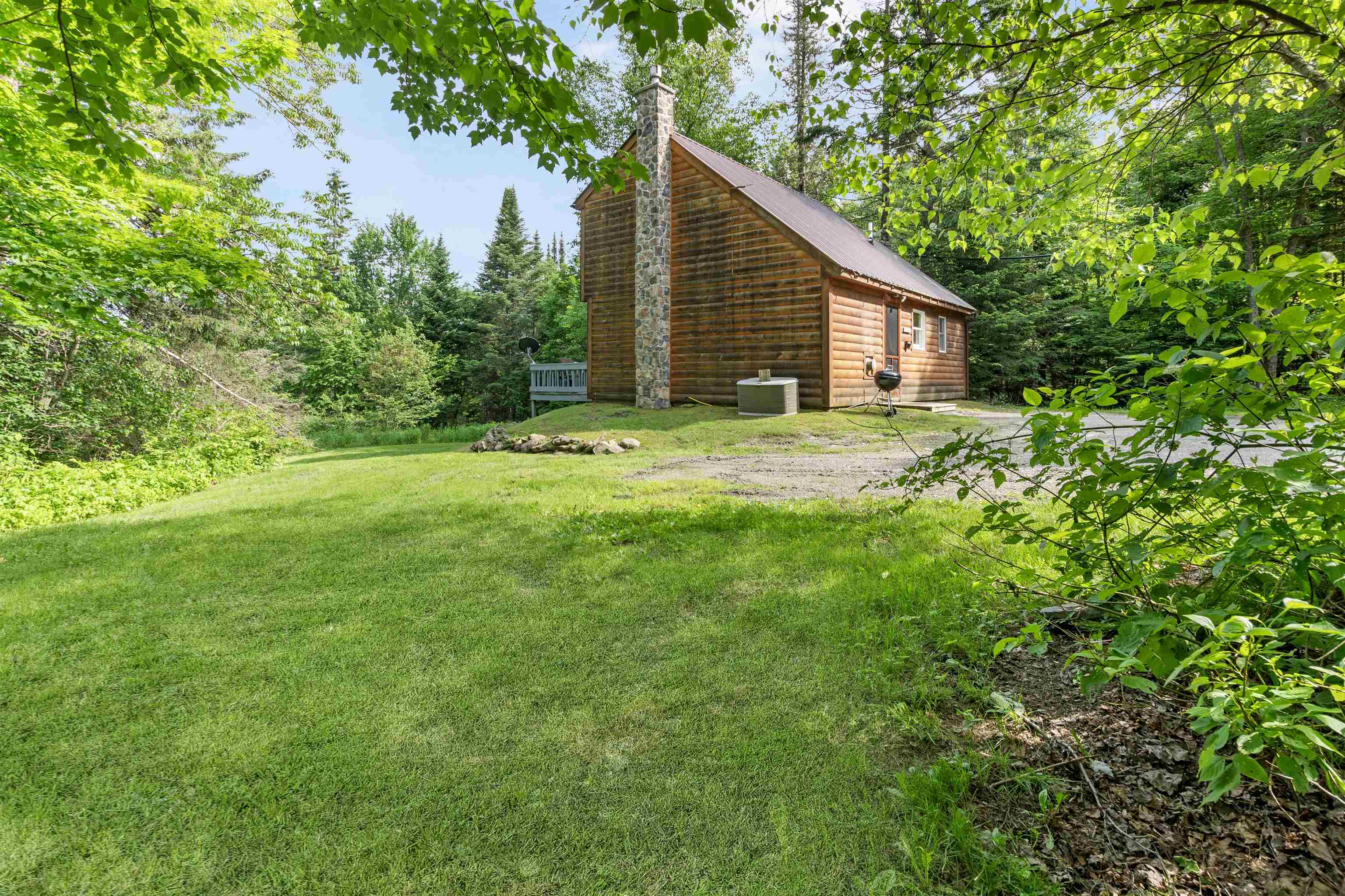 33 Eastman Road Pittsburg, NH 03592 - Photo 31 of 39 Gallery Image 31