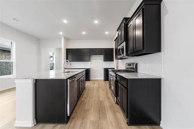 $364,900 | 3510 Columbus Street, Gainesville, TX 76240