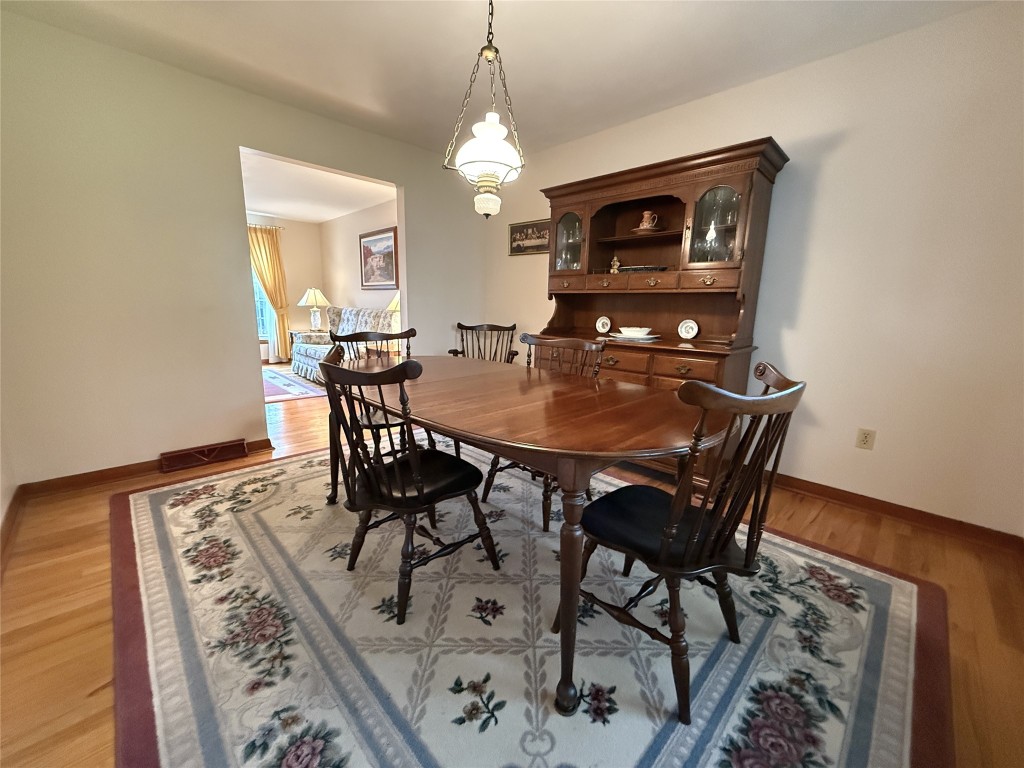 400 Fordham Road Vestal, NY 13850 - Photo 11 of 50