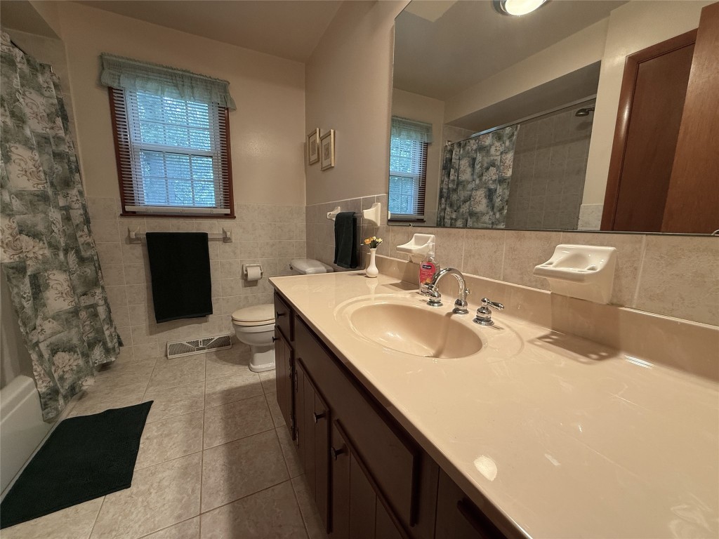 400 Fordham Road Vestal, NY 13850 - Photo 38 of 50