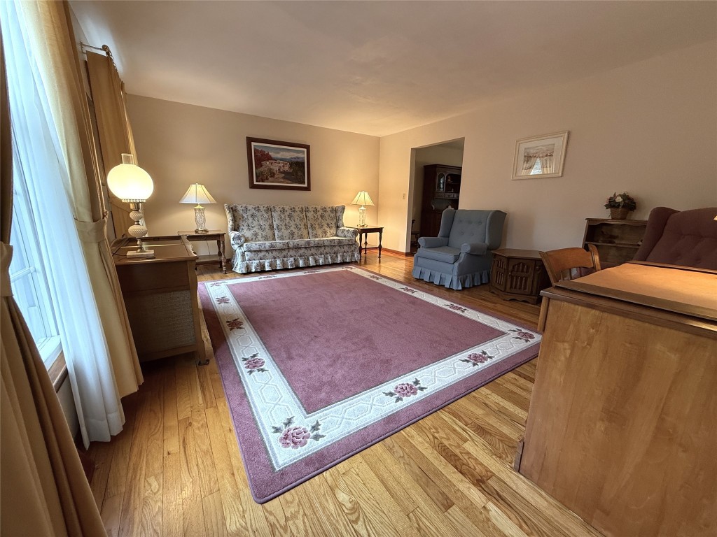 400 Fordham Road Vestal, NY 13850 - Photo 6 of 50