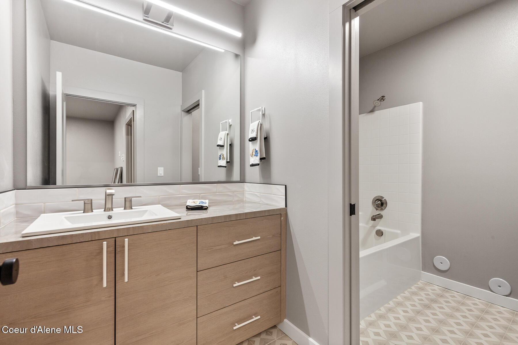 945 North 5th Street Coeur D'Alene, ID 83814 - Photo 34 of 39 ADU full bath