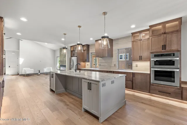 $1,549,000 | 945 North 5th Street, Coeur D'Alene, ID 83814