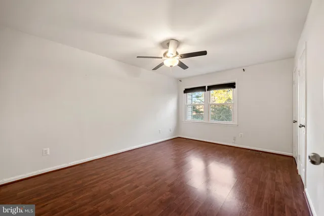 $3,100 | 6104 Old Brentford Court, Alexandria, VA 22310