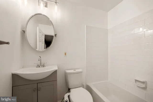 $3,100 | 6104 Old Brentford Court, Alexandria, VA 22310