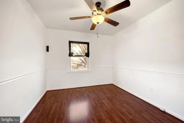 $3,100 | 6104 Old Brentford Court, Alexandria, VA 22310