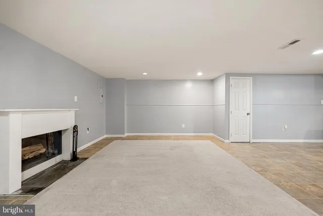 $3,100 | 6104 Old Brentford Court, Alexandria, VA 22310