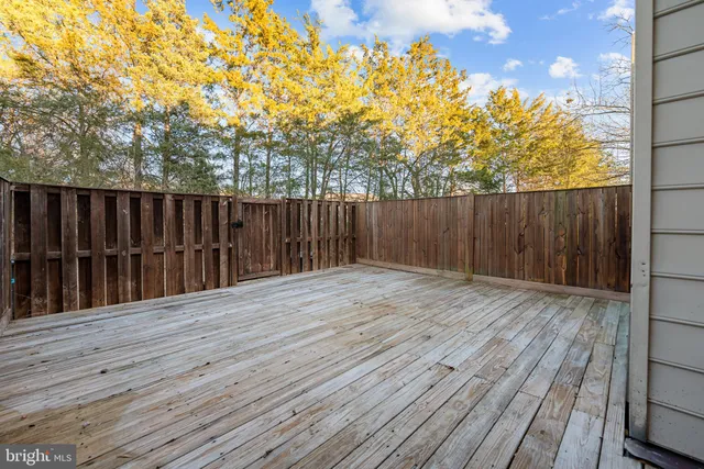 $3,100 | 6104 Old Brentford Court, Alexandria, VA 22310