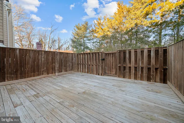 $3,100 | 6104 Old Brentford Court, Alexandria, VA 22310