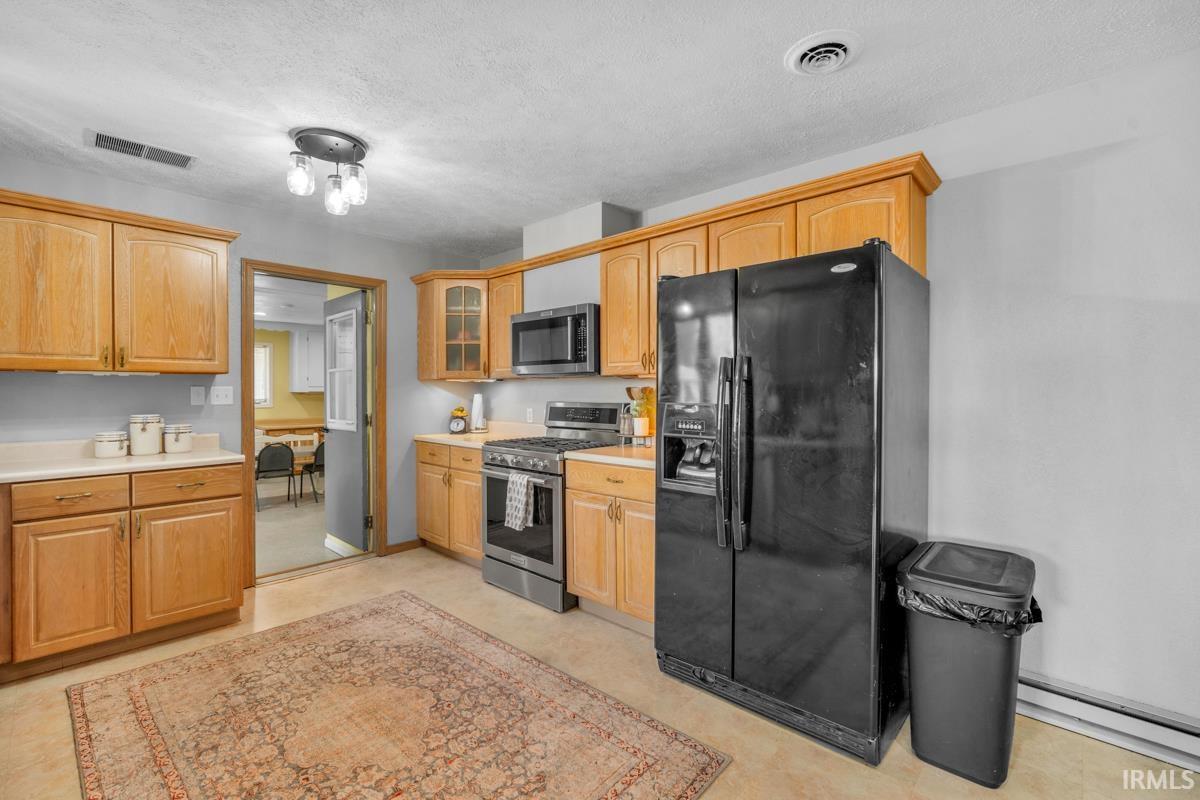 1403 Zartman Road Kokomo, IN 46902 - Photo 12 of 36 Gallery Image 12