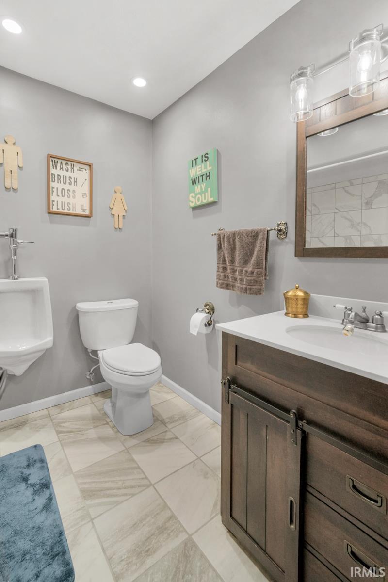 1403 Zartman Road Kokomo, IN 46902 - Photo 16 of 36 Gallery Image 16