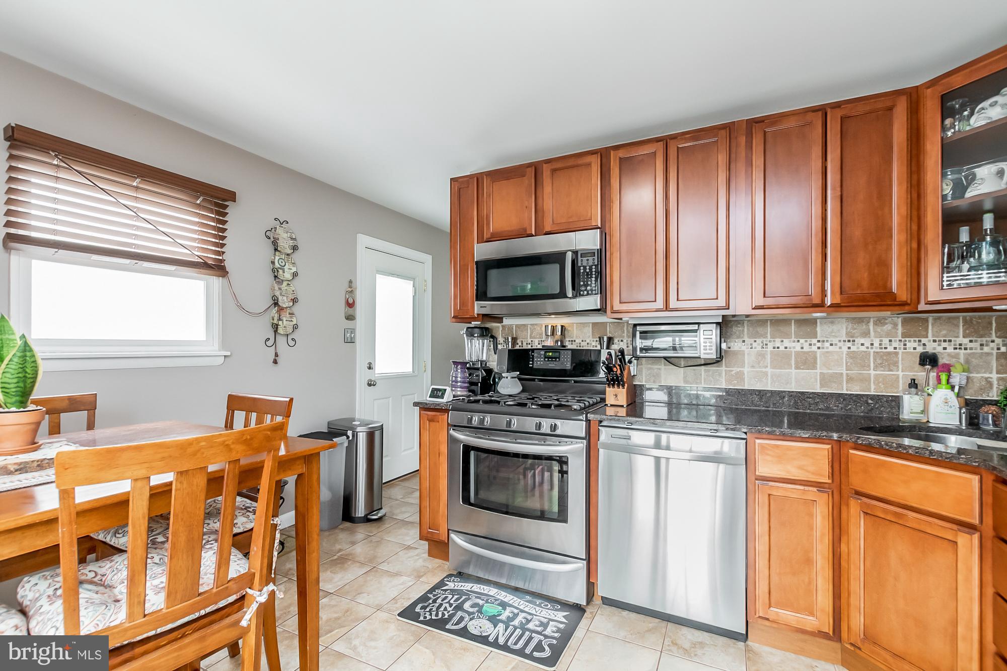 409 Brownell Road Baltimore, MD 21220 - Photo 18 of 41 Stainless steel appliances