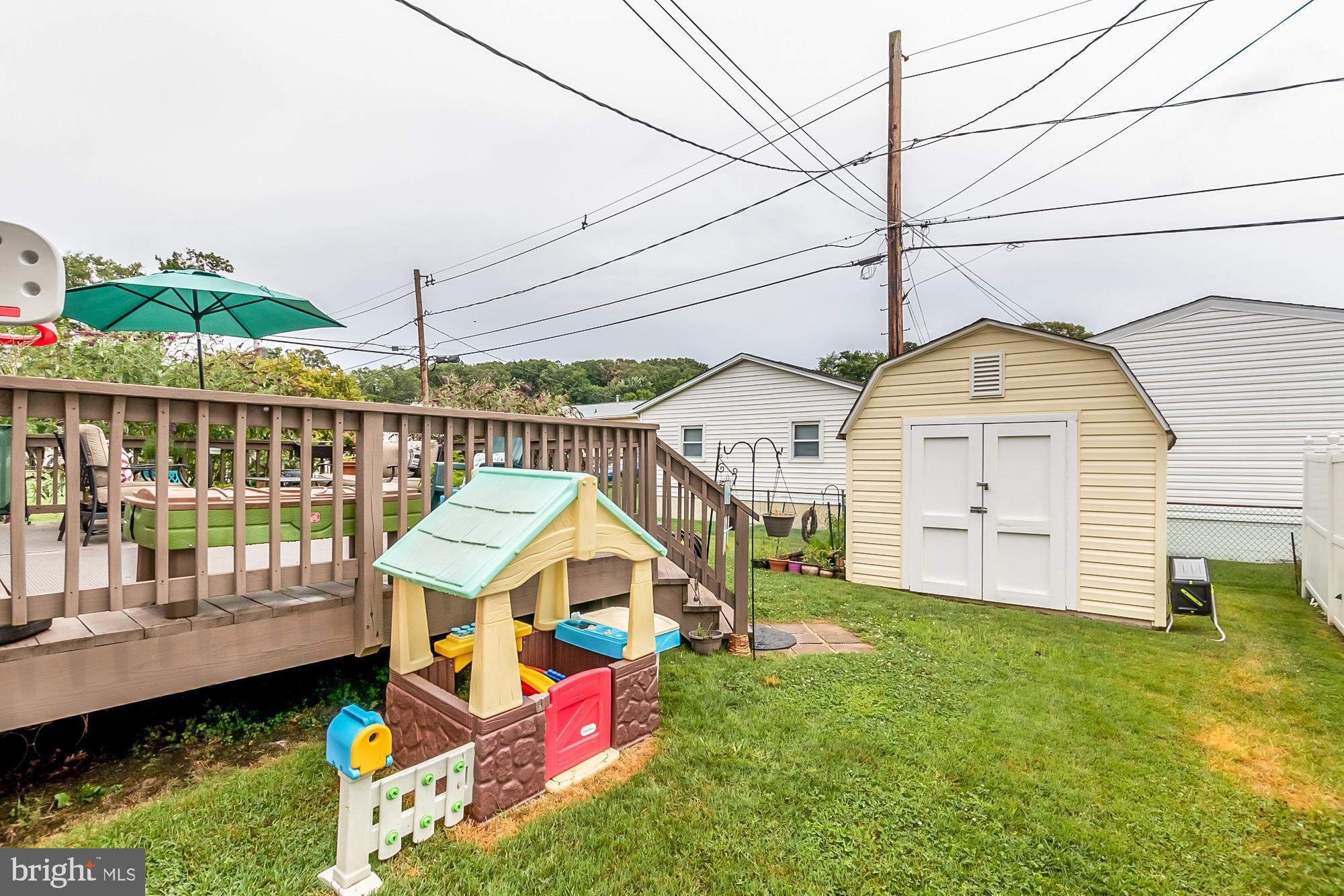 409 Brownell Road Baltimore, MD 21220 - Photo 8 of 41 Storage shed for all those extras