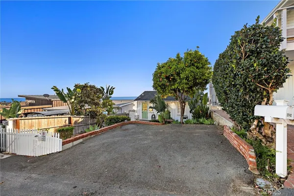 $4,500 | 2746 South Coast Highway, Laguna Beach, CA 92651