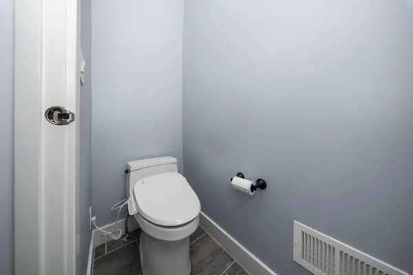 $1,175,000 | 51083 Meadowlands Lane, Canton, MI 48188