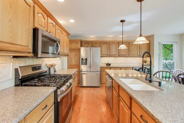 $539,900 | 36873 Deer Trail Drive, Lake Villa, IL 60046