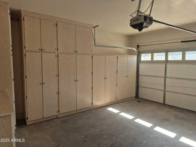 $1,875 | 3020 West Cavalry Drive, Phoenix, AZ 85086